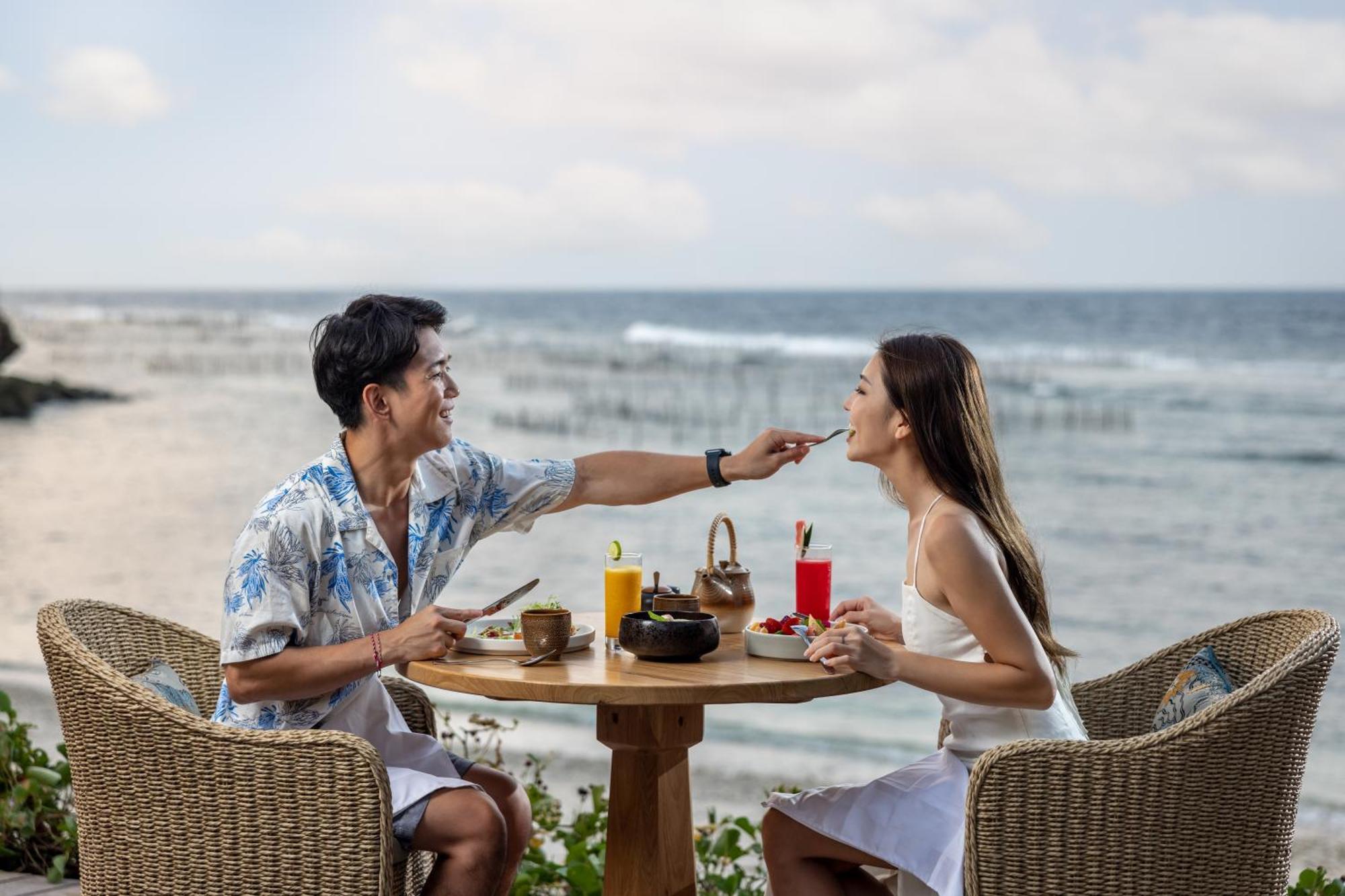 Semaya Beach Resort Tanglad Buitenkant foto