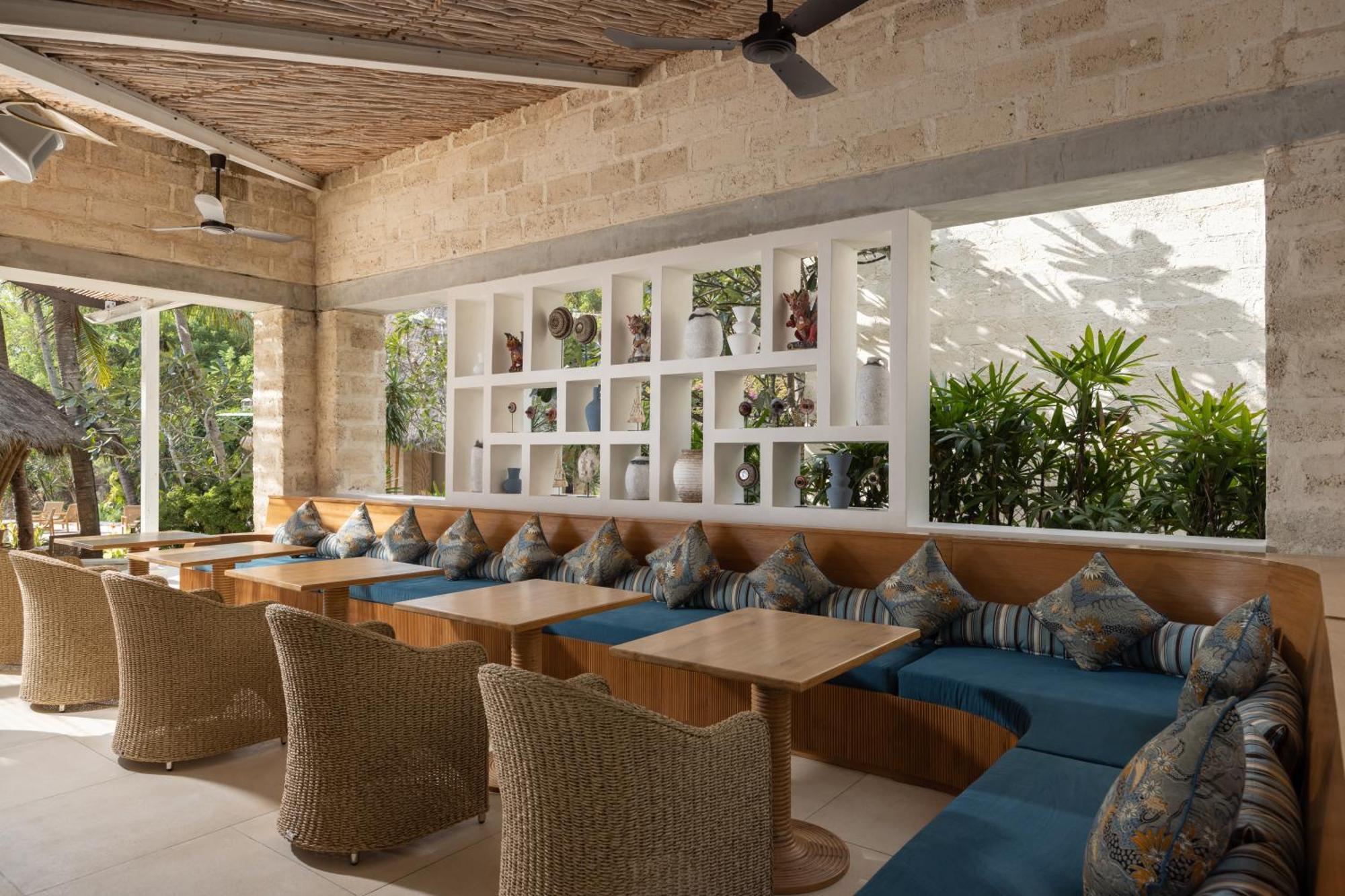 Semaya Beach Resort Tanglad Buitenkant foto